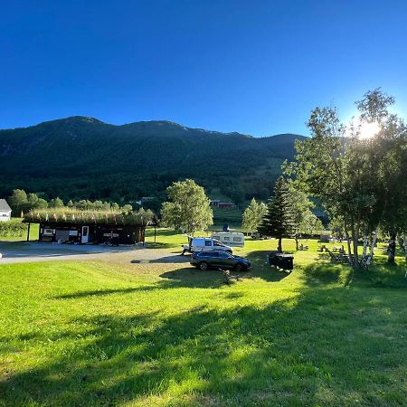 Vistdal Camping Myklebostad  外观 照片